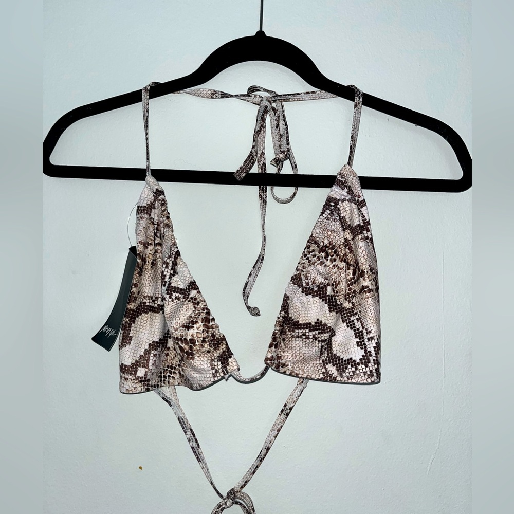 Nasty Gal Snakeskin Triangle Bikini Top Size 20‎